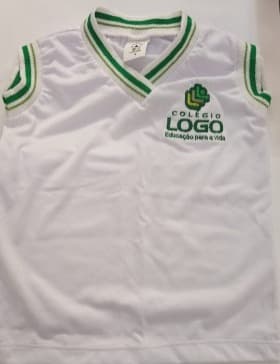 Camiseta escolar